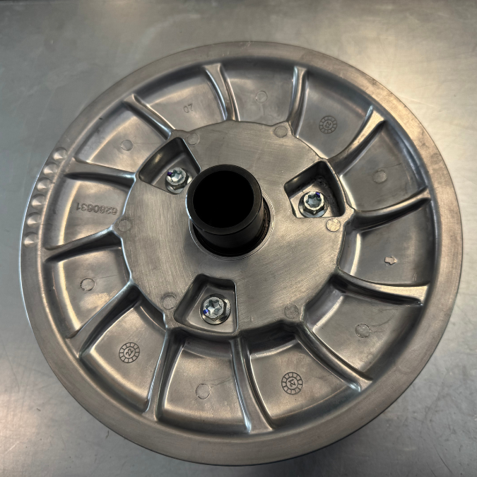 [refurbished] Can-Am Defender HD9, HD10 (2020+) Secondary Clutch