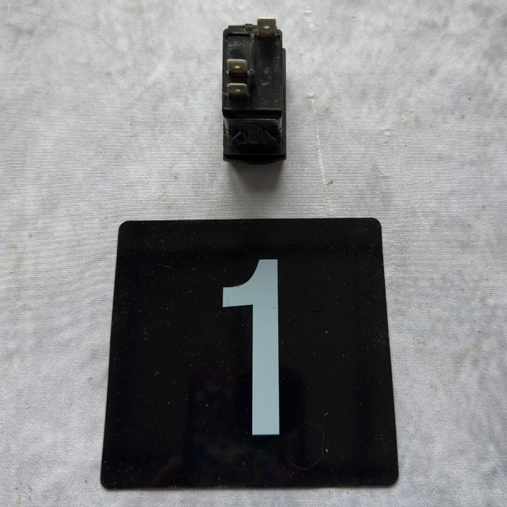 [Used] 4X4 Switch fits Polaris RZR 1000, and more