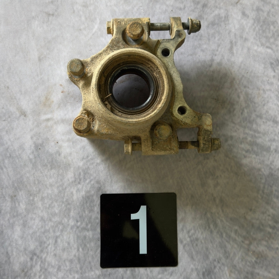 [Used] Rear Right Knuckle with Bearing Spindle fits Polaris RZR 1000